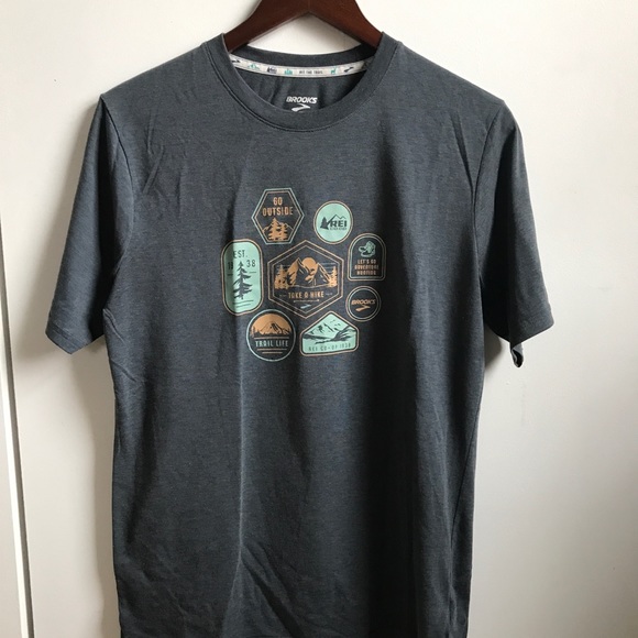 Brooks x REI Hiking T-Shirt - Picture 4 of 4